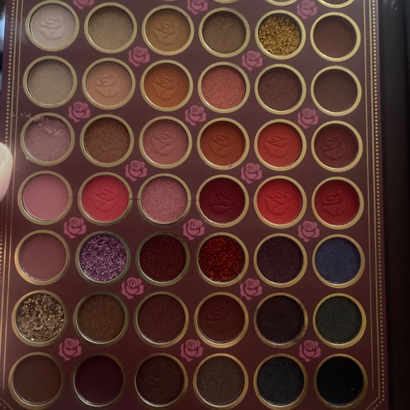 Eyeshadow pallets - Picture 4 of 6